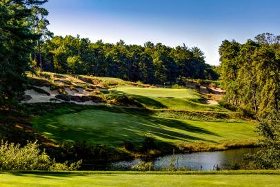 1. (1) Pine Valley Golf Club