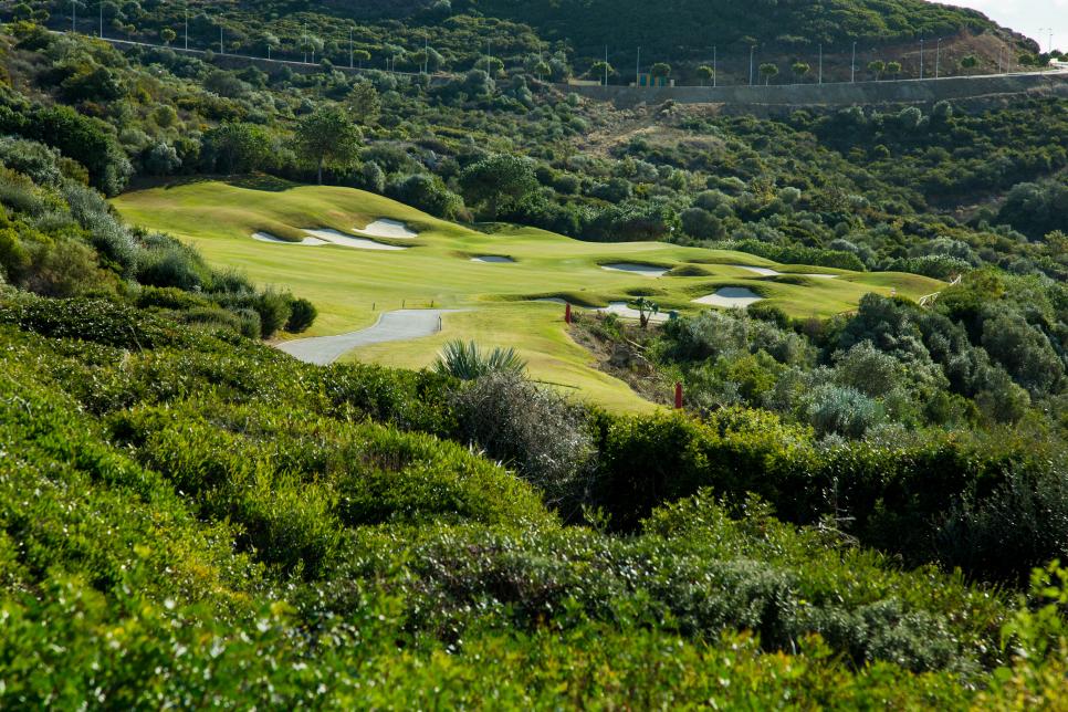 /content/dam/images/golfdigest/fullset/2023/9/finca-cortesin-hole-14-tee.jpg